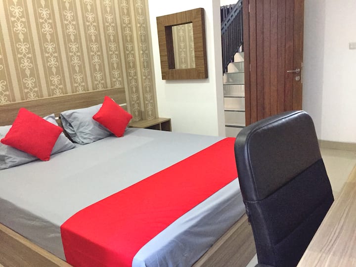 chumba kikuu cha kulala