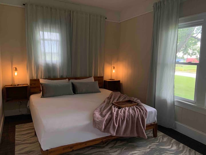 საძინებელი 1