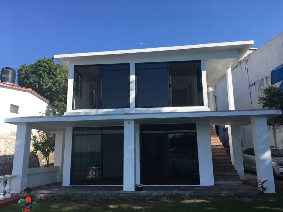 Esta es la fachada de Quinta Gabriela