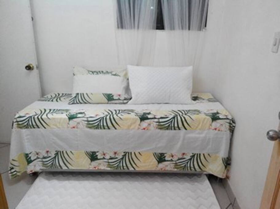 Apt 3 pax Cama sencilla y segunda cama extraible