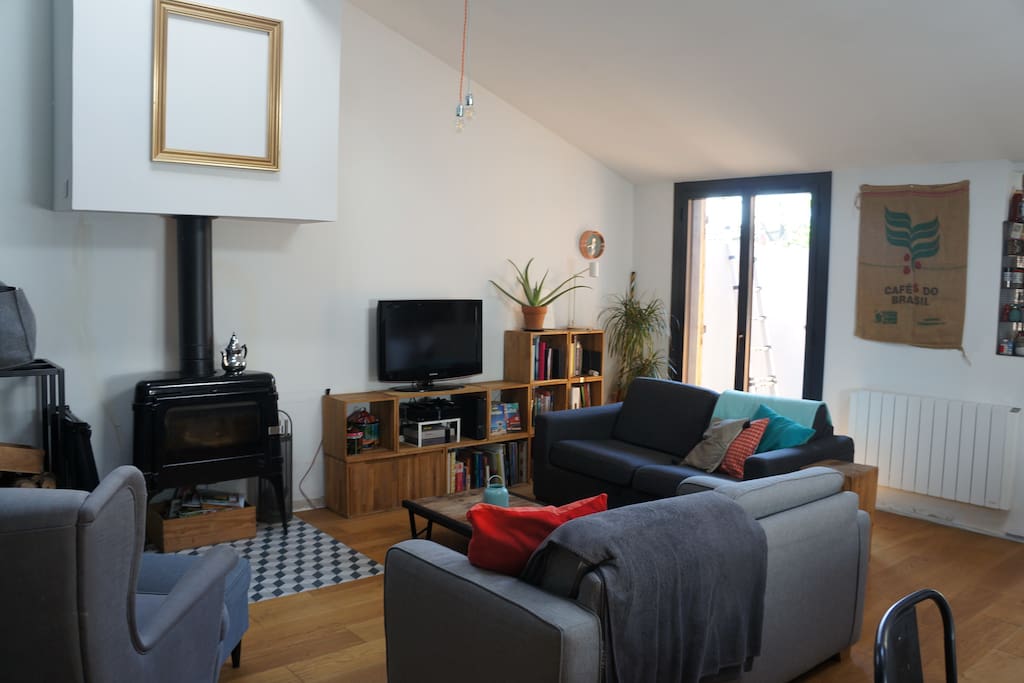 Birght and cosy living room