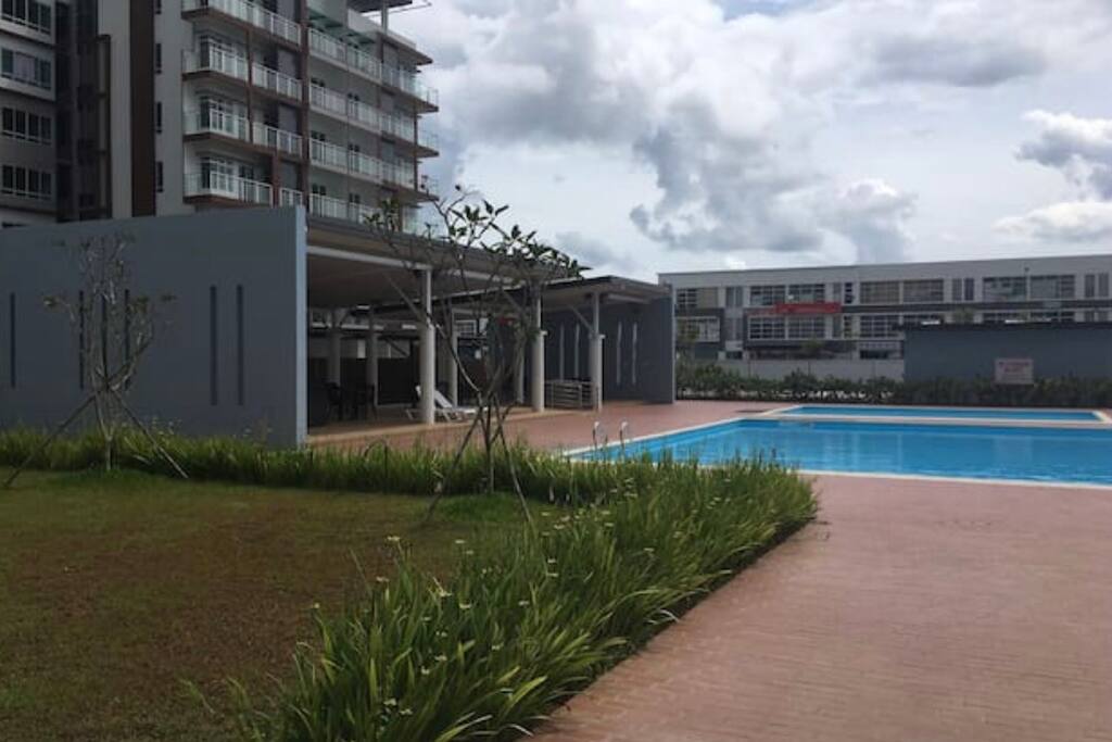 swimming pool (Oso Can booking for pool side party) T&C apply