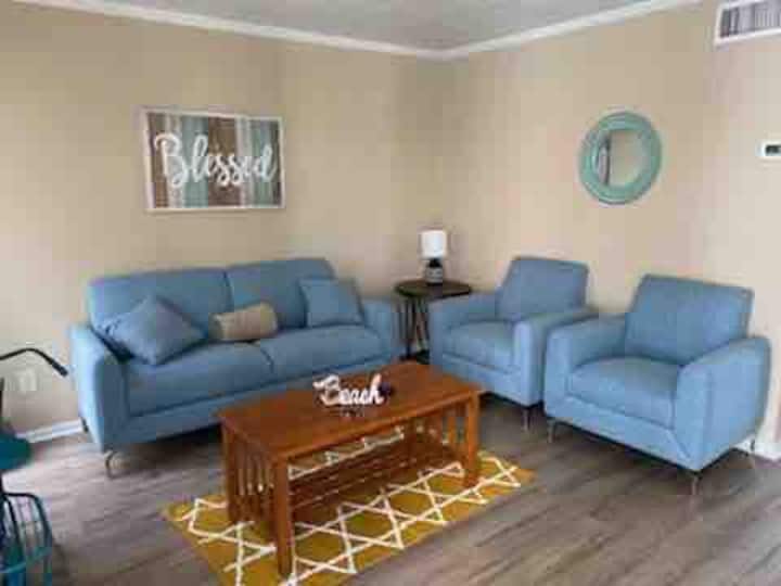 Galveston Seawall Vacation Rentals & Homes Galveston, TX Airbnb
