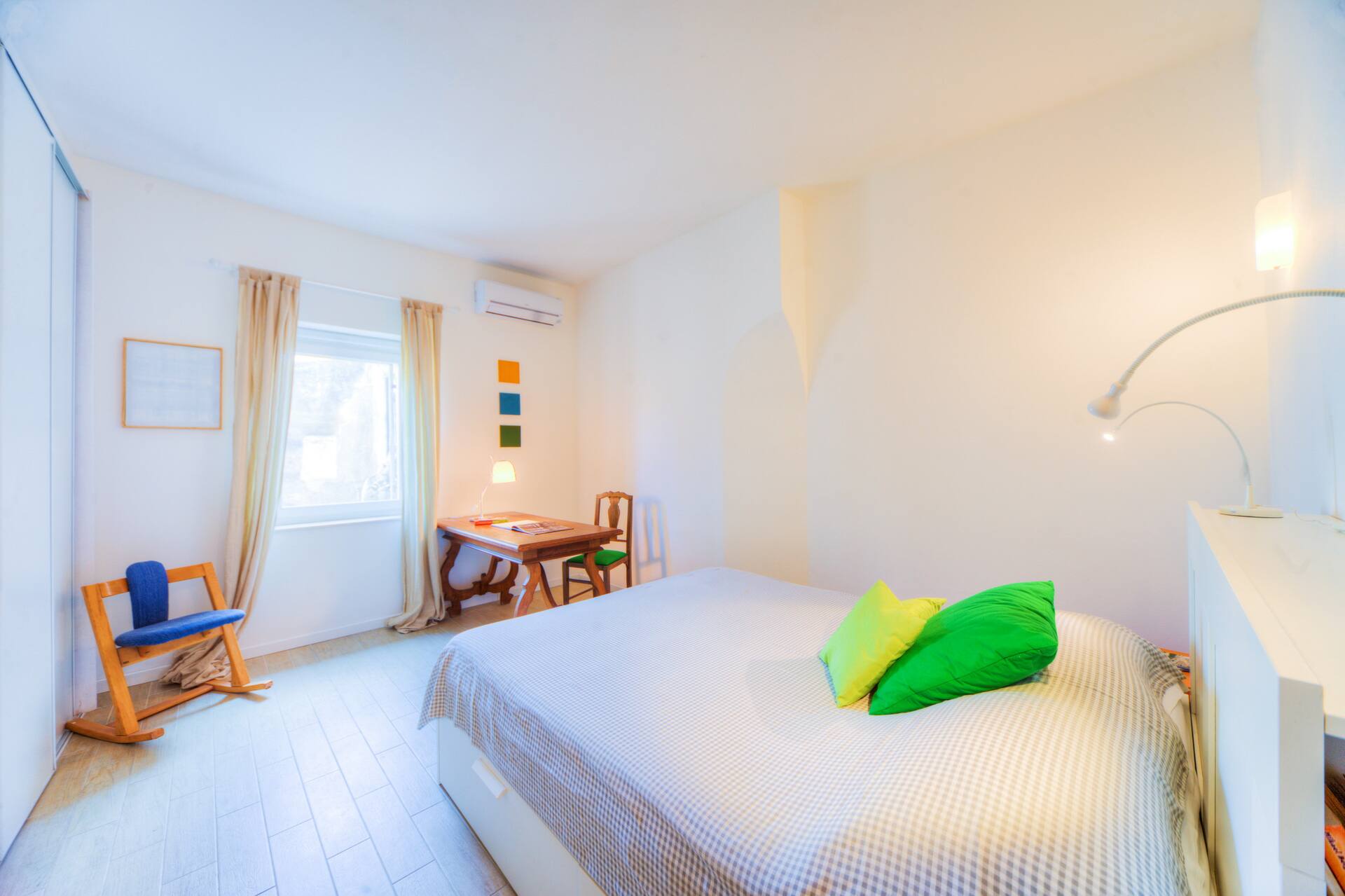GuestHost - Behind Ortigia Market - 1st Floor APT — photo 3