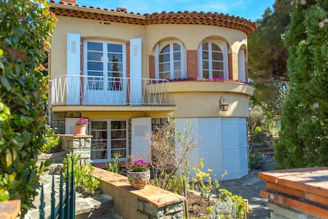 Villa Capri - 260 m from the sea - pool - family