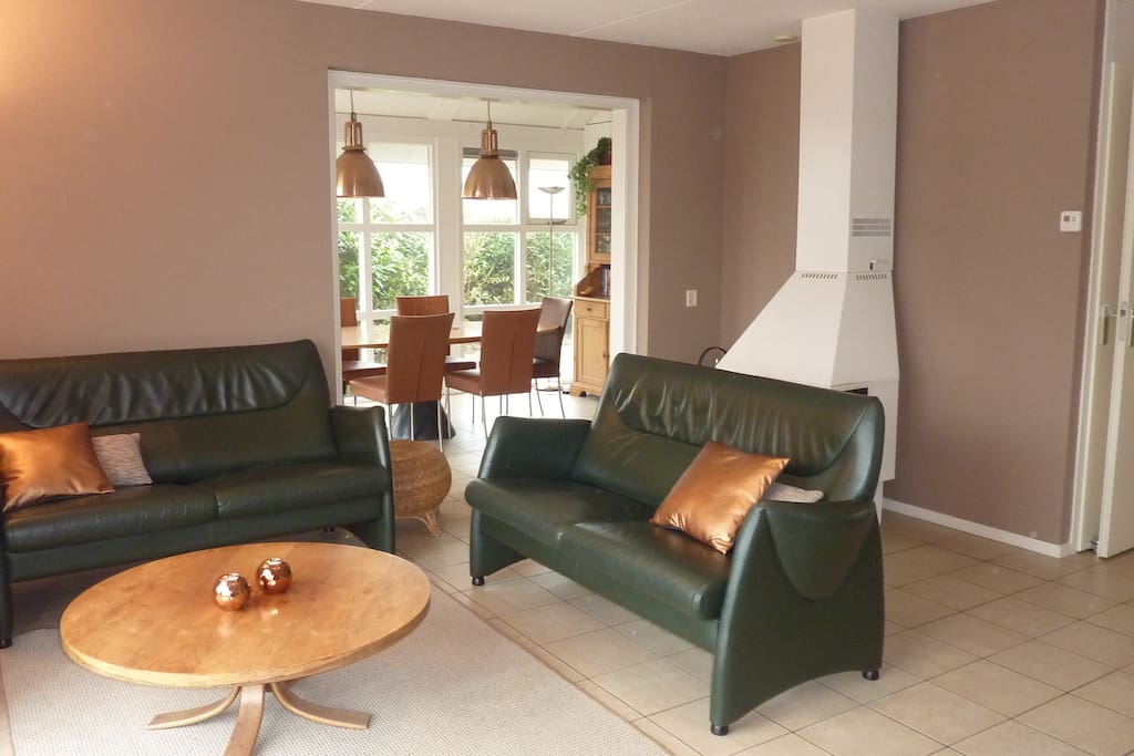 Woonkamer met openhaard