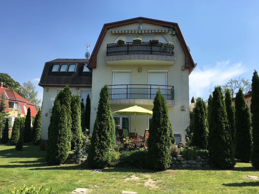 Holiday house