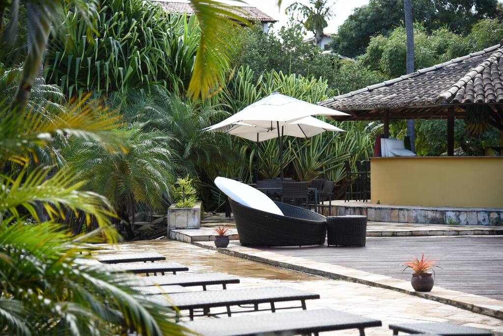 Area lazer com bar molhado