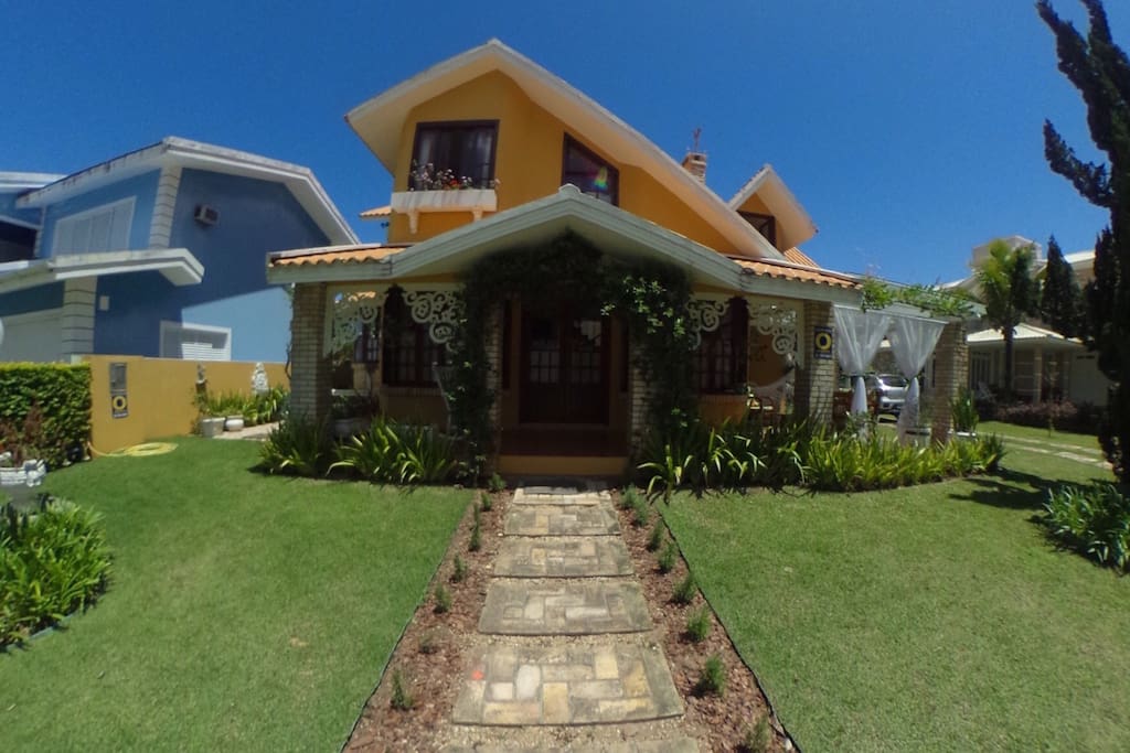 A casa - The House