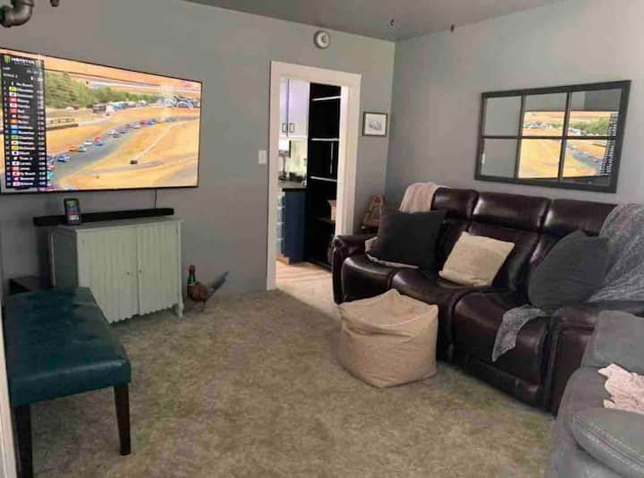 Home & Garage Near Downtown Deadwood - Deadwood, SD