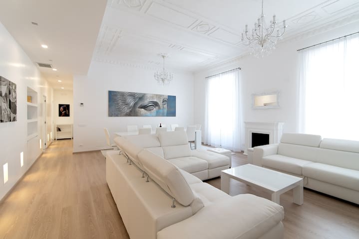 Balboa – Via Veneto Luxury Apartment Roma