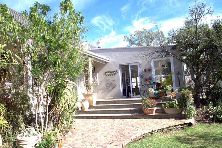 43 Oatlands Place Grahamstown