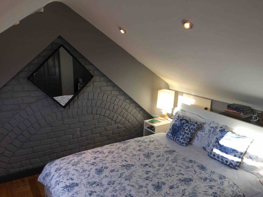 Comfortable double bedroom