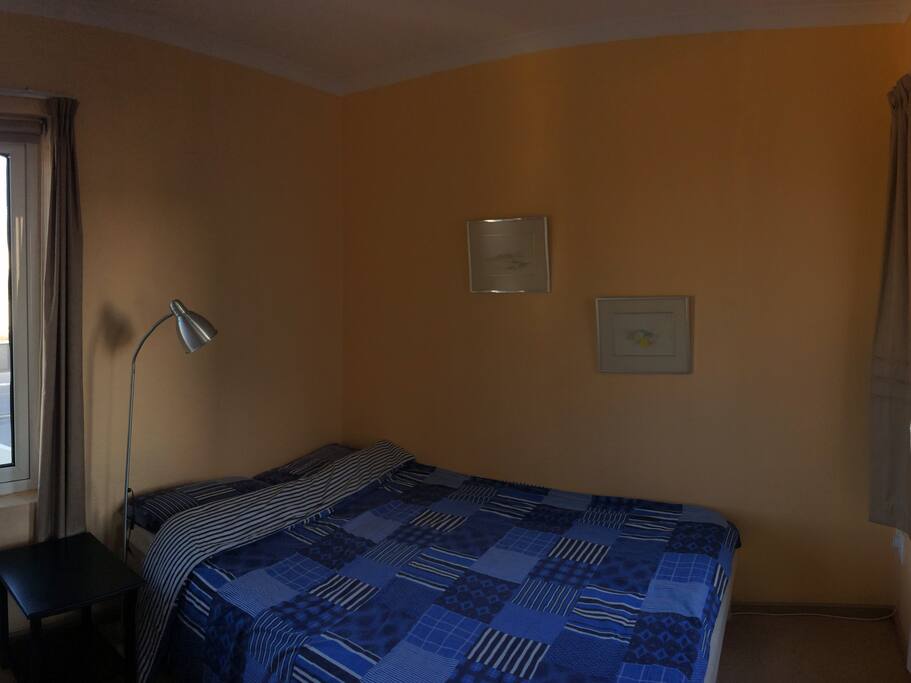 Small but simple Bedroom