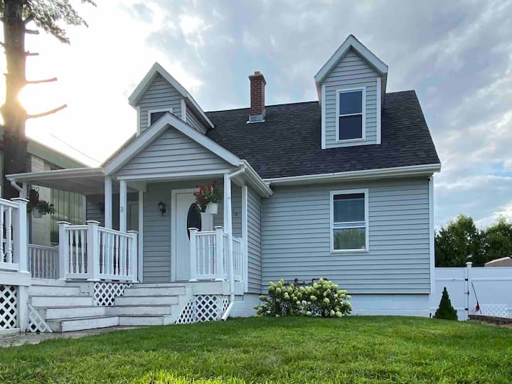 Comfortable 1 Bedroom, 10 min from Albany airport Apartments for Rent