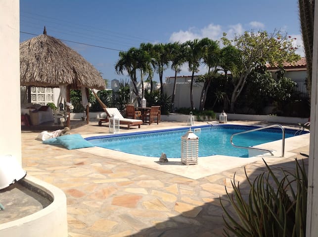 La Casita by the beach