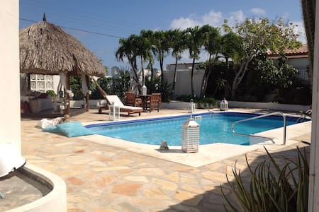 La Casita by the beach