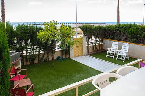 Ocean front, Garden, swimming pools, wifi, 4 hab, 2wc