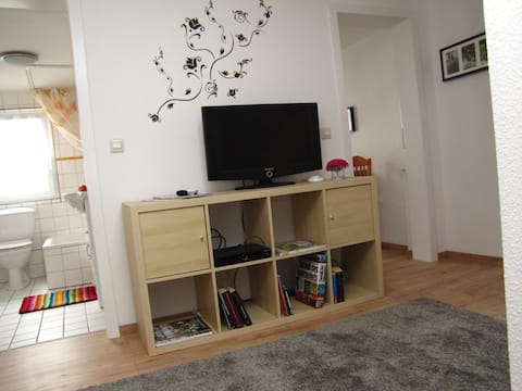 Beliebte Airbnb-Anzeige: Small self-contained apartment (38 sqm) in Krefeld