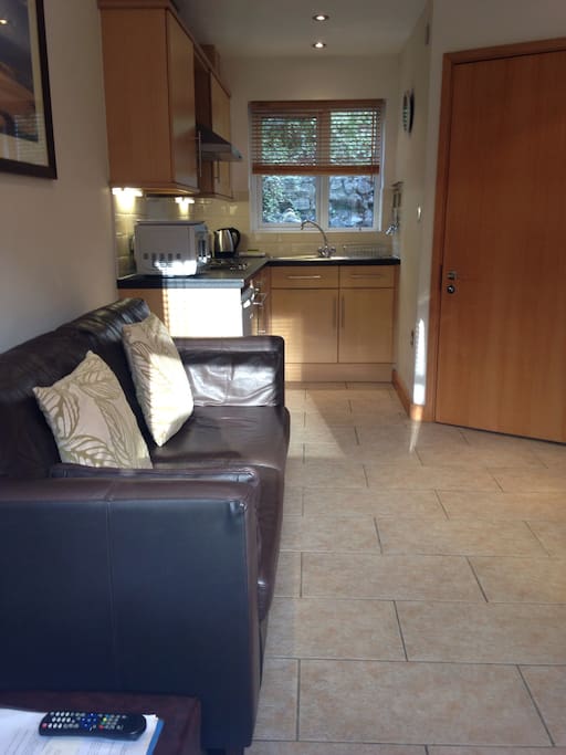 Tiled floor with underfloor heating