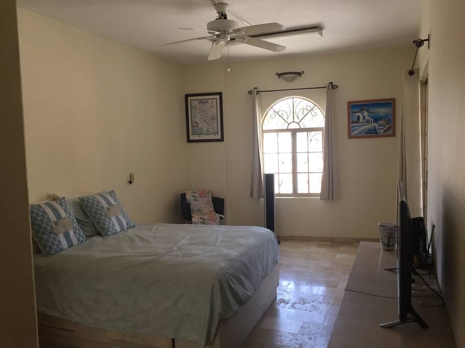 Fan, a/c, tv, new matress
