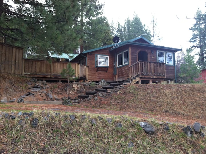 Awesome Cabin Near Crater Lake National Park