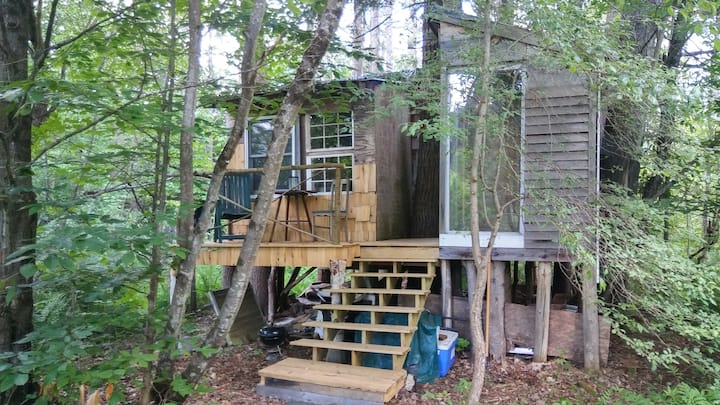 Treehouse in Wentworth · ★4.73 · 1 bedroom · 2 beds · 0 baths
