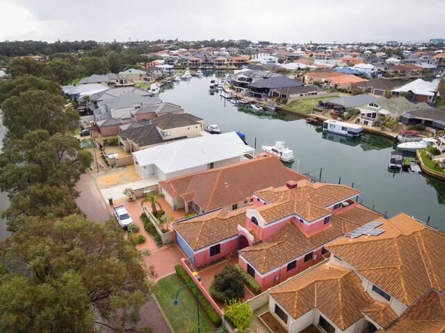 Cabana on the Canals gallery image 5