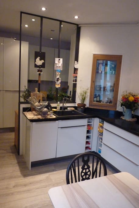 Pièce importante : la cuisine ! // very important : the kitchen !