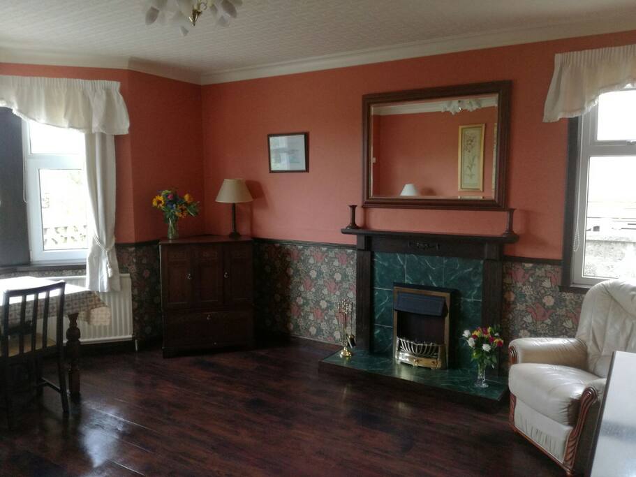 Living/Dining Room