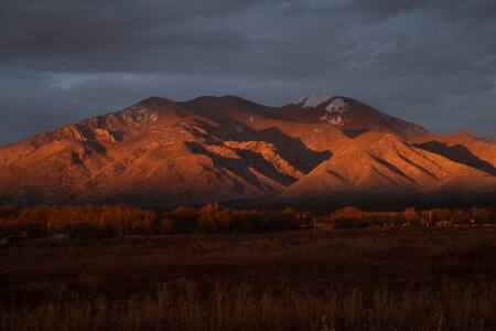 Cozy Adobe Home Near Historic Taos Plaza ☀️