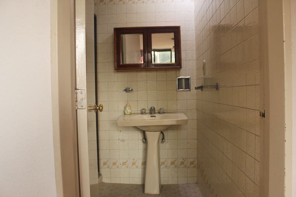 lavabo impecable y funcional