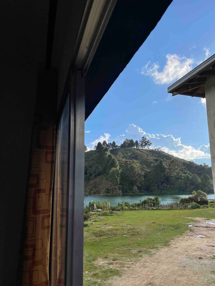 غرفة النوم 2