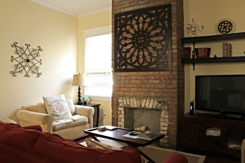 Living room area in 2BR.