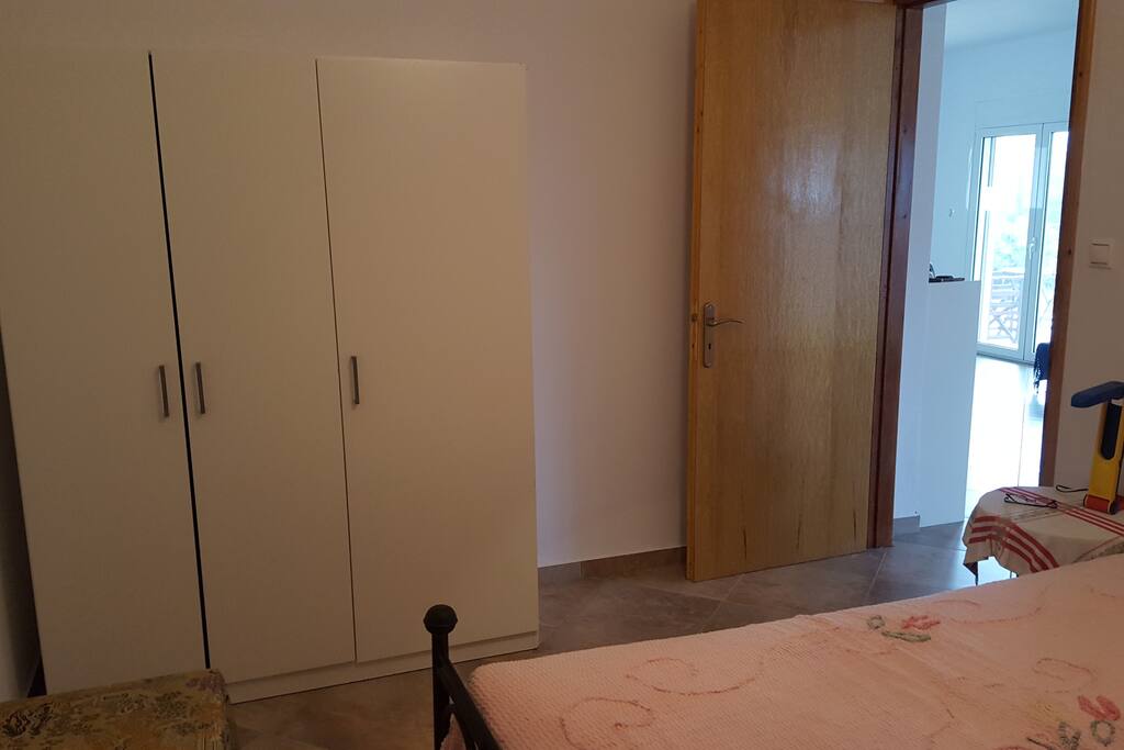 1ST BEDROOM