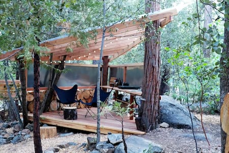 Camp Owl Pine: Vintage Trailer Vibes+Nature+Creek