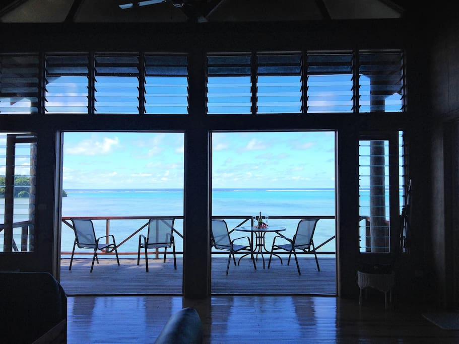 Welcome to the beach house at Waikona.