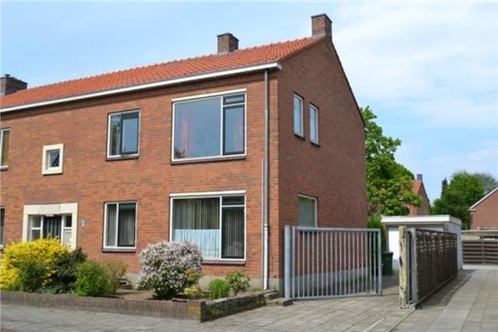 The apartment is on the first floor, on a quiet street near the university and city center