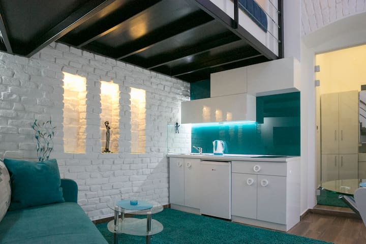 Design Studio / City Center