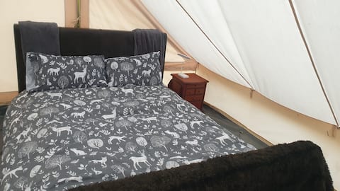 Top performing Airbnb: Little Oaks Glamping Tepee in Rugby