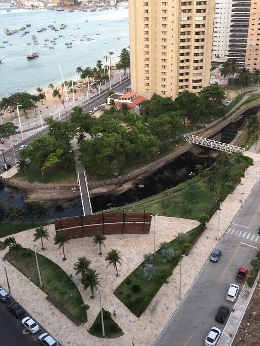 Parque em frente ao Apto