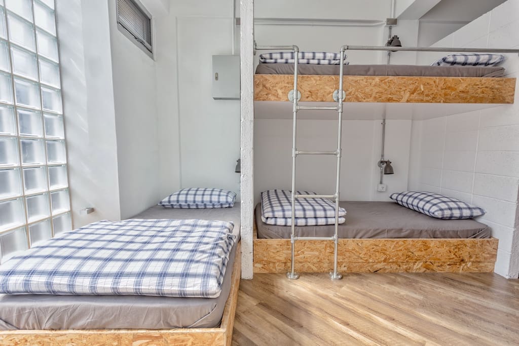 3F加大單人床 / 3F Single bed