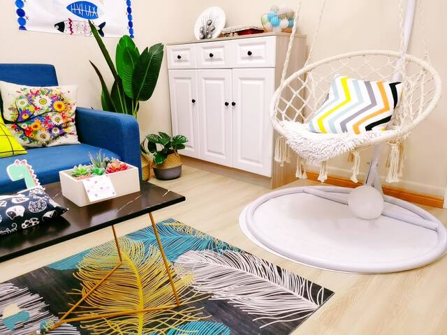 Listings From 丽花园小憩民宿短租