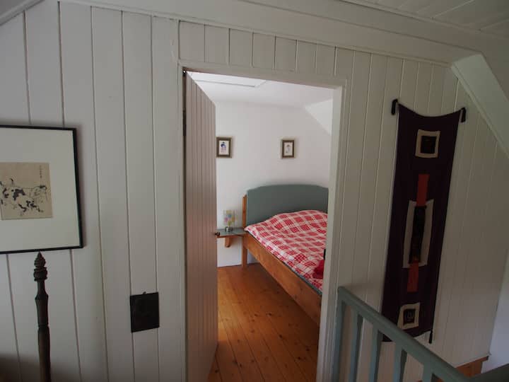 חדר יחיד בית 2 למעלה