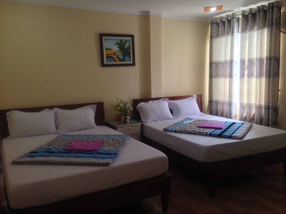 DOUBLE ROOM
