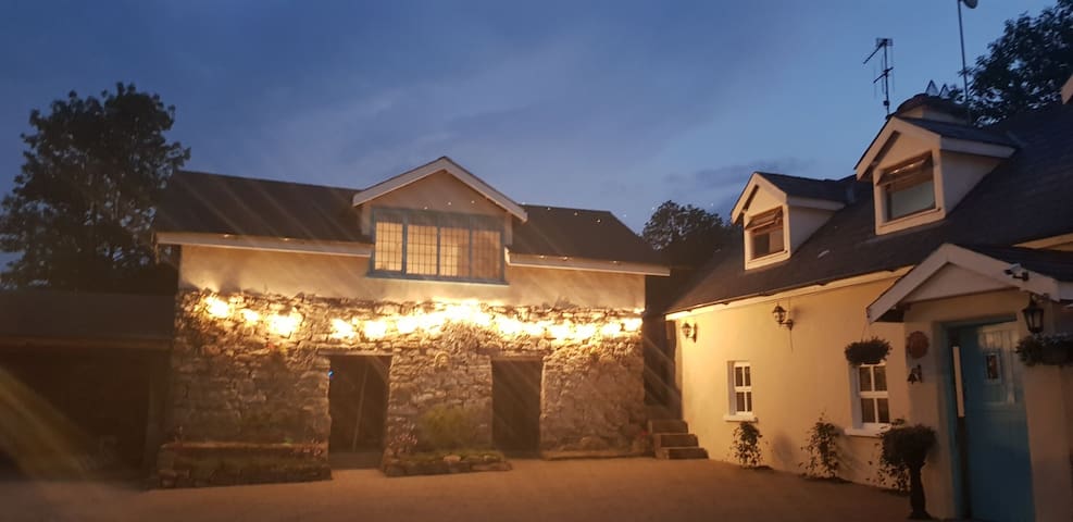 Airbnb County Clare Holiday Rentals Places To Stay