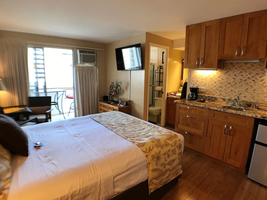 Serviced Apartments Waikiki Beach Serviced Apartments Waikiki Beach