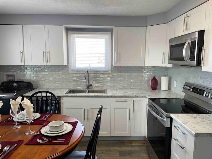 East - Sweet 3 Bedroom Apartment - Saint John, Canadá