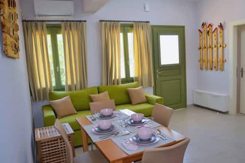 Top performing Airbnb: Vanna's Apartments in Περιφερειακή Ενότητα Αρκαδίας