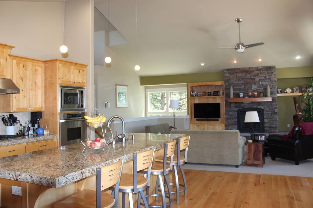 large open gourmet kitchen